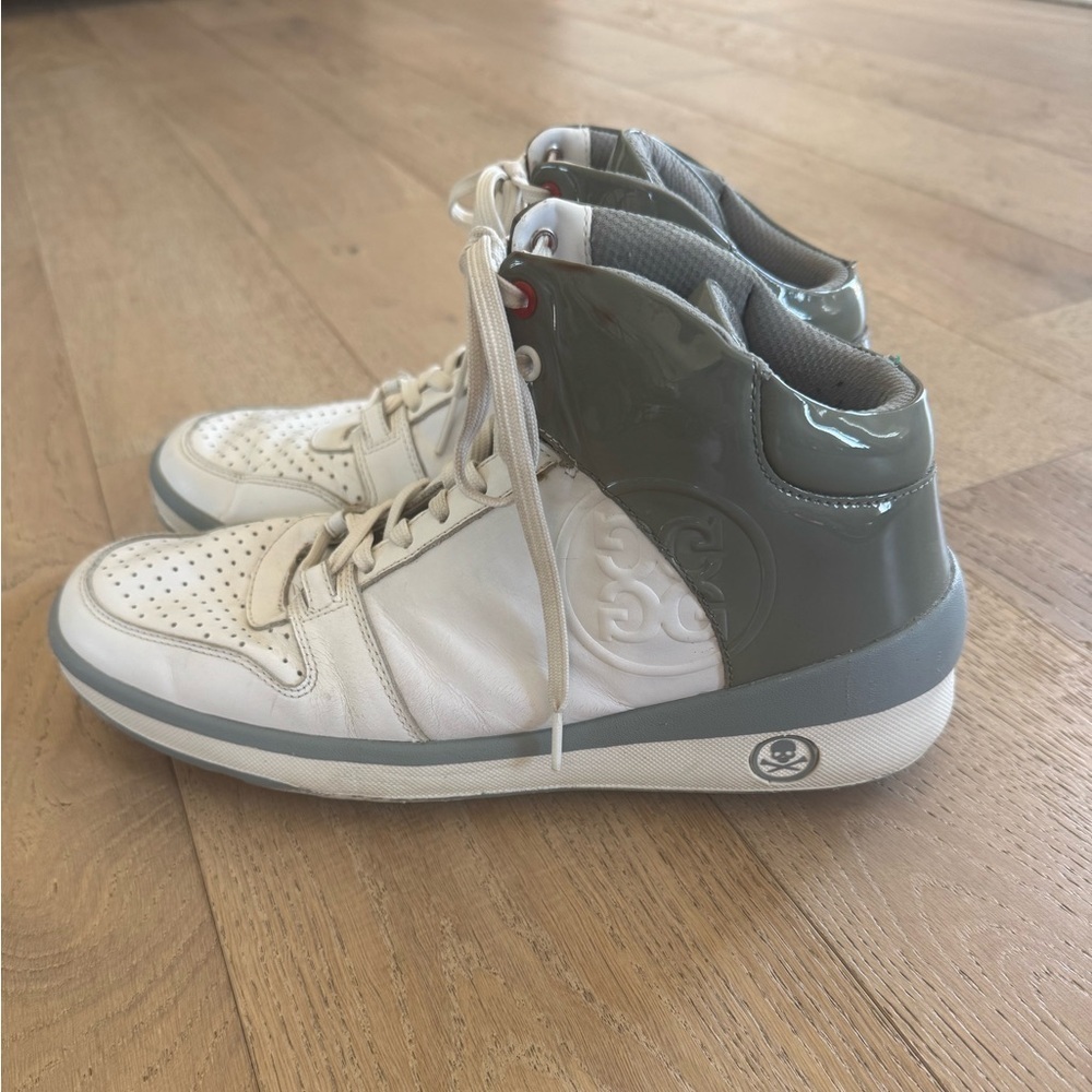 G/Fore Mens High Top Golf Shoe Shark Skin White Grey Size 9.5